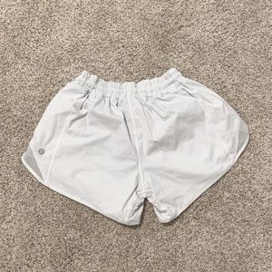 lululemon hotty hot shorts brand new sold out online